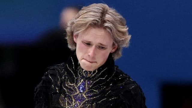 Ex atletas olímpicos apoyan a Malinin tras una derrota devastadora