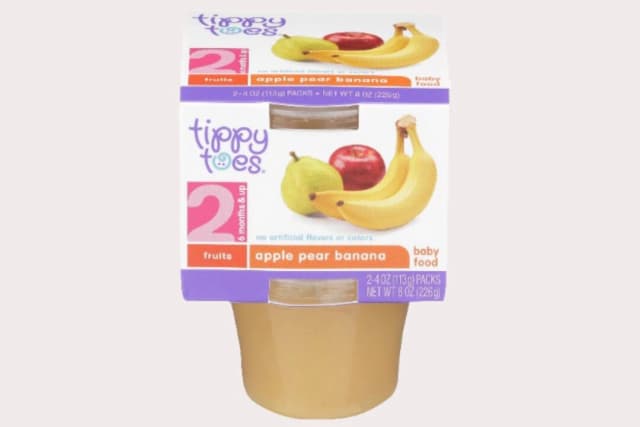 Imagen de la etiqueta del puré de manzana, pera y plátano Tippy Toes, de Initiative Foods, con sede en California. (Cortesía de la FDA).