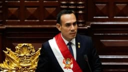 Congreso de Perú destituye al presidente interino José Jerí
