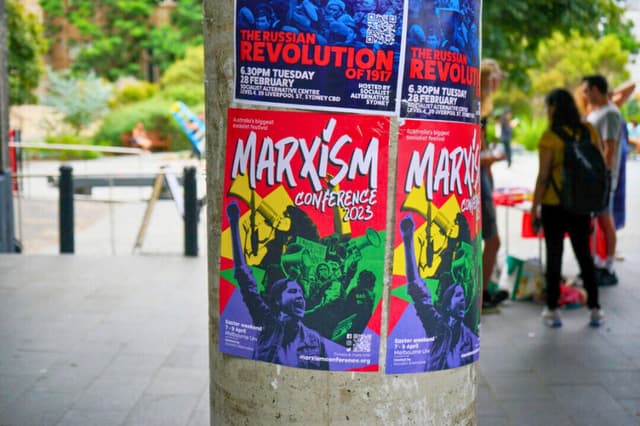 Cómo el marxismo intenta “convertir” a las personas para que se rebelen contra Dios: Académico