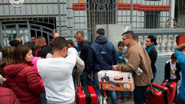 ICE repatría a 170 inmigrantes ilegales a Cuba