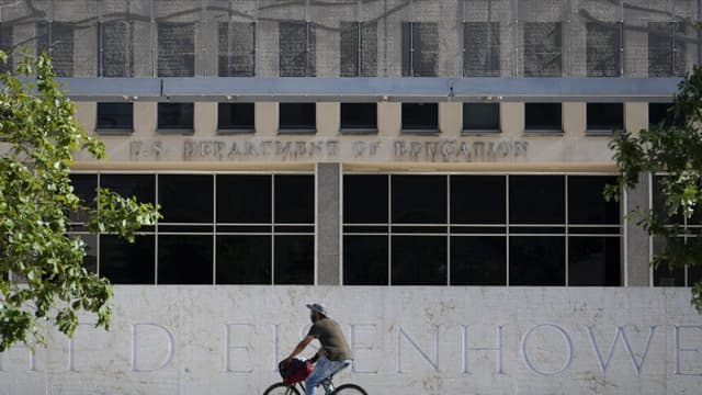 Universidades cortan lazos con ONG tras escrutinio federal por programas DEI