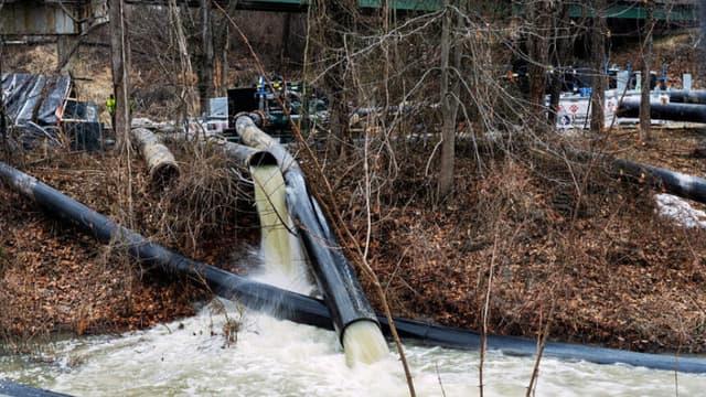Trump declara emergencia en Washington por vertido en el río Potomac