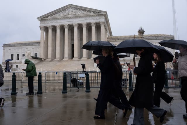 WASHINGTON, DC - 20 DE FEBRERO: La Corte Suprema de Estados Unidos, vista el 20 de febrero de 2026 en Washington, DC. La Corte Suprema anuló la legalidad de los aranceles del presidente Trump en una sentencia de 6 a 3. (Foto de Aaron Schwartz/Getty Images).