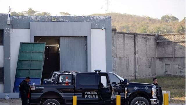 Se fugan 23 presos del penal en Puerto Vallarta aprovechando los disturbios tras caída de "El Mencho"