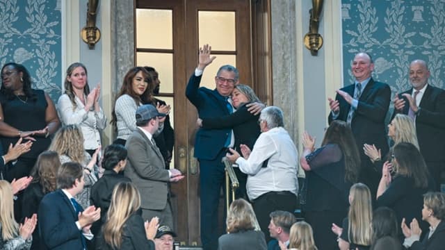 Opositor venezolano excarcelado es invitado y recibido por Trump a su discurso del Estado de la Unión