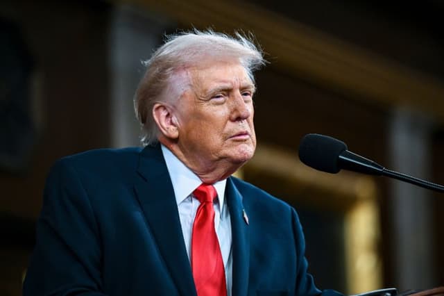 El presidente de Estados Unidos, Donald Trump, pronuncia el discurso sobre el estado de la Unión durante una sesión conjunta del Congreso en la Cámara de Representantes del Capitolio el 24 de febrero de 2026 en Washington, DC. (Kenny Holston-Pool/Getty Images)