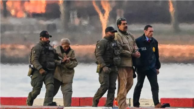 EE. UU. bloquea pago de honorarios legales de Maduro por parte de Venezuela, dice abogado