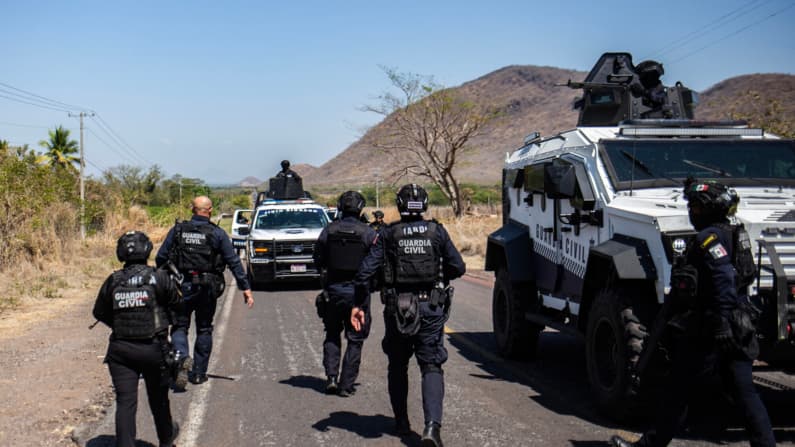 Denuncian al menos 8 periodistas violentados en México durante disturbios tras muerte de "El Mencho"