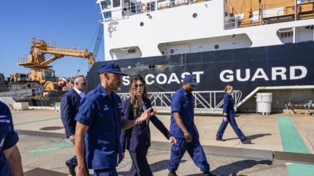 DHS intercepta seis presuntas embarcaciones de contrabando con 82 migrantes en la costa de California