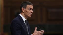 Presidente de España insta a poner fin a la guerra