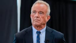 RFK Jr. anuncia investigación sobre la eliminación de microplásticos del cuerpo humano