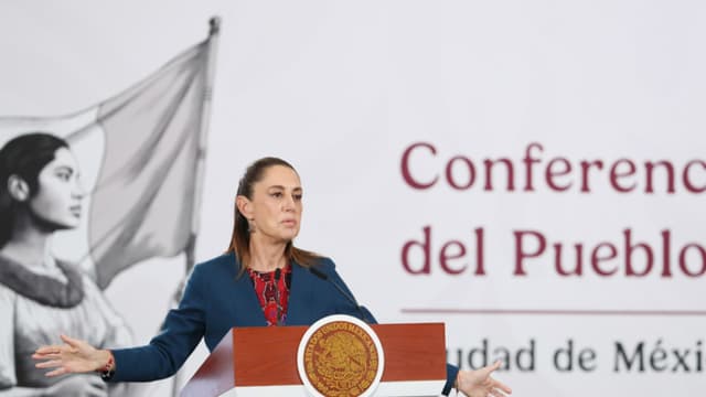 Sheinbaum descarta impacto de la guerra en Irán en el precio de la gasolina en México