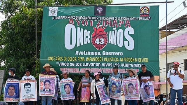 Juez ordena a Ejército mexicano entregar información de inteligencia sobre Ayotzinapa