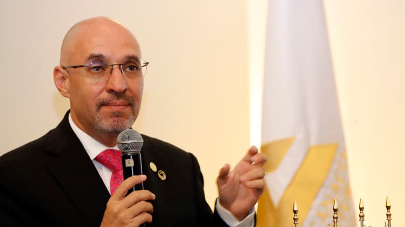 Empresarios presentan programa para estimular ventas en la frontera norte de México