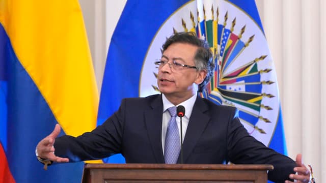 Petro alista primer encuentro con Delcy Rodríguez en la frontera colombo-venezolana