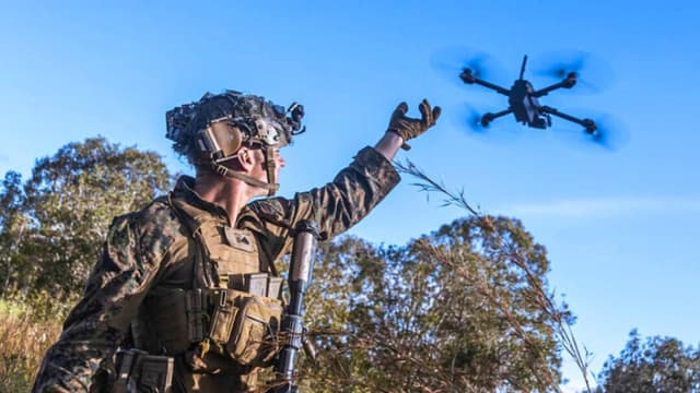 Estados Unidos intensifica la guerra con drones y dispara armas iraníes mejoradas contra Irán