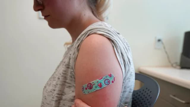 CDC: Un virus poco conocido y sin vacuna se propaga en EE. UU.