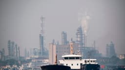 China endurece controles a exportación de materiales estratégicos ante tensiones en Irán