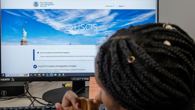 Corte Federal de Apelaciones confirma estatus de protección temporal para más de 300,000 haitianos