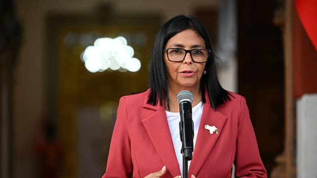 Delcy Rodríguez da la bienvenida a la reanudación de las relaciones diplomáticas con EE. UU.