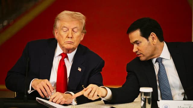 Un decreto de Trump busca ordenar los deportes universitarios