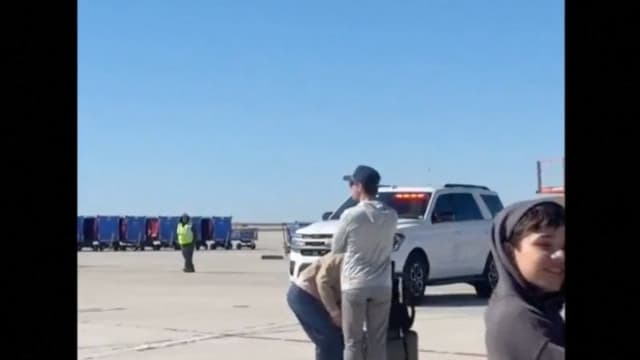 Aeropuerto de Kansas City reabre horas después de evacuar mientras se investiga una posible amenaza.