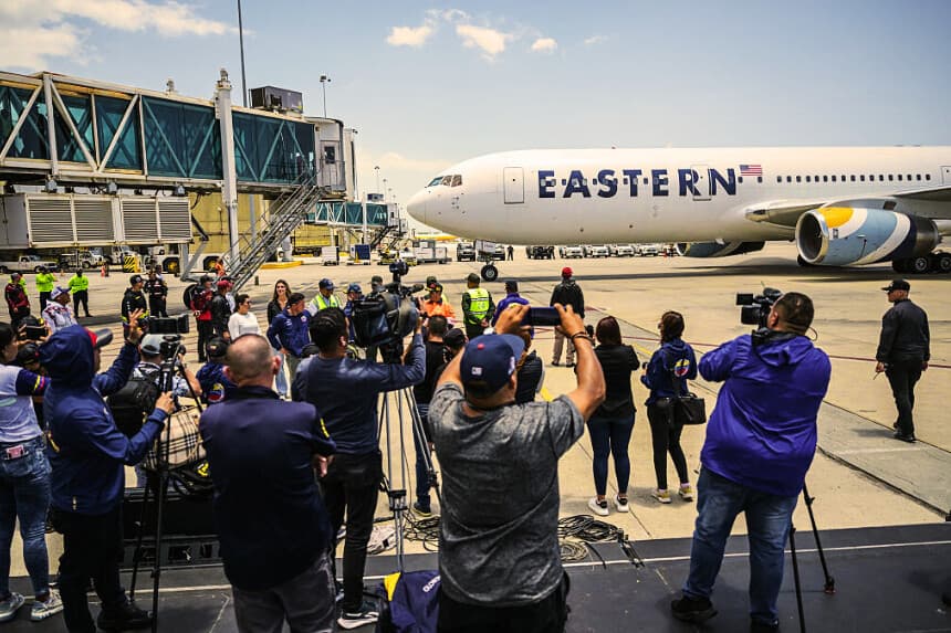 Venezuela recibe a 134 migrantes repatriados en vuelo procedente de Estados Unidos