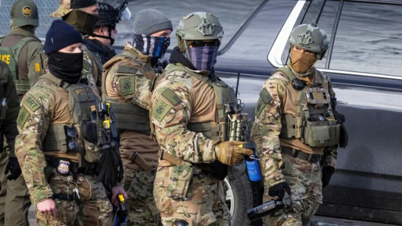 ICE en Houston arresta a más de 400 inmigrantes ilegales por delitos sexuales contra menores en 2025