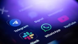 Hackers rusos acceden a cuentas de usuarios de WhatsApp y Signal, según agencias de inteligencia