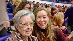 Funcionaria española queda profundamente conmovida al ver Shen Yun: "Me ha dado ganas de llorar"