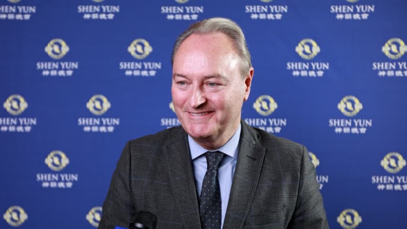 El público español elogia el arte y el mensaje de Shen Yun