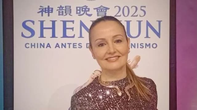 "Como estar en el cielo": Directora de escuela de danza en Bilbao rinde homenaje a los artistas de Shen Yun