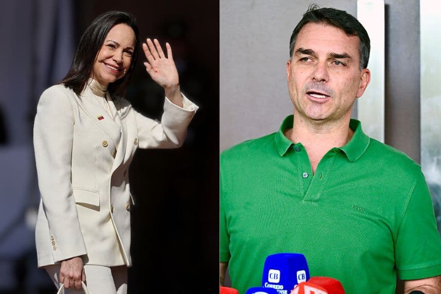 A la Izq. la líder de la oposición venezolana, María Corina Machado, saluda al llegar a la ceremonia de toma de posesión del nuevo presidente de Chile, José Antonio Kast, en el Congreso Nacional de Valparaíso, Chile, el 11 de marzo de 2026. (Javier TORRES / AFP vía Getty Images)
Derecha: El senador brasileño y hijo del expresidente Jair Bolsonaro, Flavio Bolsonaro, habla con la prensa tras asistir a un servicio evangélico en Brasilia el 7 de diciembre de 2025. (Foto de Evaristo Sa / AFP vía Getty Images)