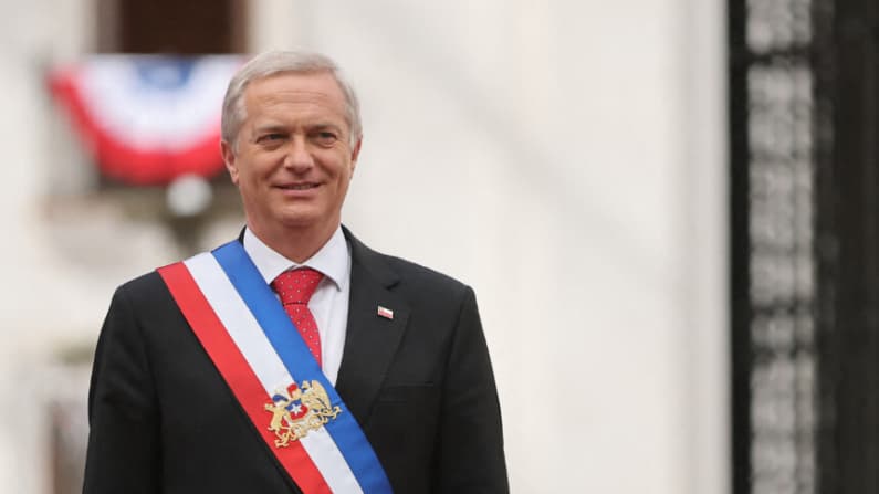 Presidente de Chile dice que la salida de Maduro permitirá restablecer relaciones diplomáticas con Venezuela