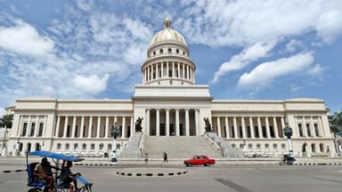 Republicanos del Senado de EE. UU. impulsan fondos para financiar el ICE y la Patrulla Fronteriza