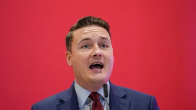 Registran 2 fallecidos por brote "sin precedentes" de enfermedad inflamatoria en el Reino Unido