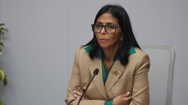 Delcy Rodríguez reestructura la Fuerza Armada tras la captura de Maduro