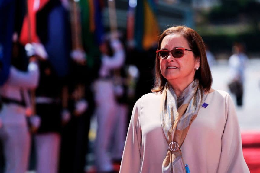 EE. UU. dialoga con El Salvador sobre la defensa de los derechos