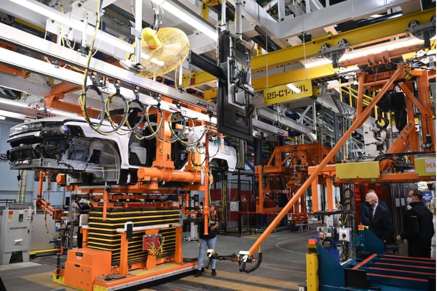 General Motors no prevé un cambio inmediato en la demanda pese al aumento de precios de la gasolina