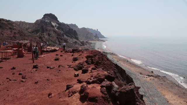 Más países se pronuncian a favor de la reapertura del estrecho de Ormuz