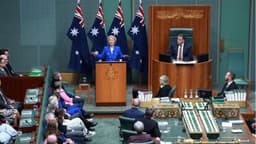 Presidenta de la Comisión Europea advierte que China inunda mercados globales y pide acción conjunta