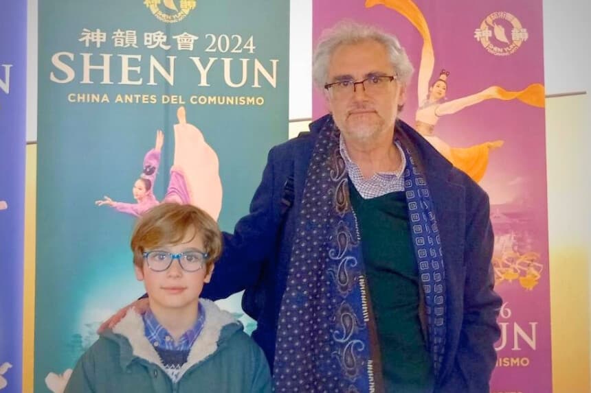 Médico dice en Burgos que Shen Yun es un “himno a lo divino” y elogia su profundo significado