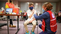 Antiguo grupo de RFK Jr. apela la suspensión del nuevo calendario de vacunación de los CDC