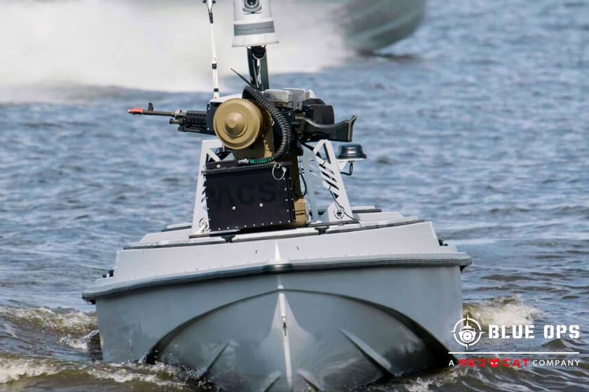 Blue Ops realiza una demostración de una de sus embarcaciones no tripuladas, conocidas como embarcaciones de superficie no tripuladas, en el lago Okechobee, Florida, en febrero de 2026. (Cortesía de Blue Ops, una división de Red Cat Holdings).