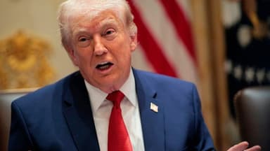 Trump dice que le sorprende la postura de Australia respecto a la seguridad del estrecho de Ormuz