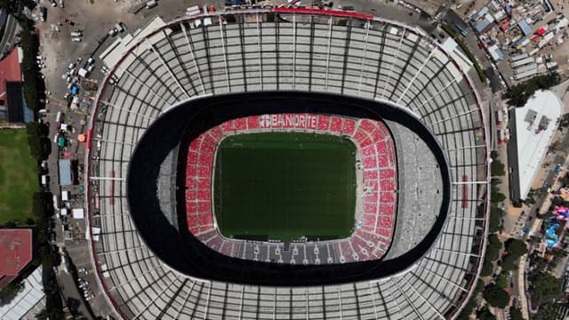 Gianni Infantino revisa con autoridades de Ciudad de México avances del Mundial