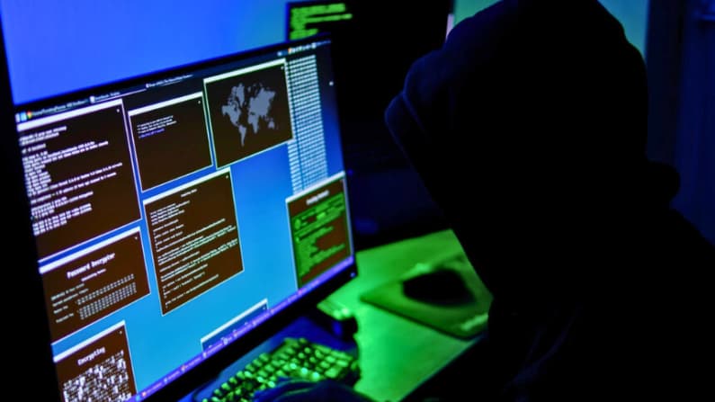 El FBI emite alerta sobre uso de aplicaciones extranjeras en EE. UU.