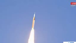 Artemis II de la NASA despega hacia una histórica misión alrededor de la Luna