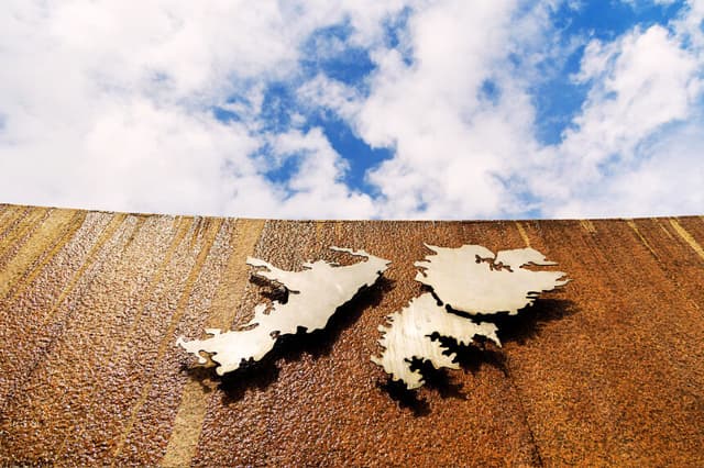 Bolivia respalda a Argentina por Malvinas y Reino Unido lo ve “decepcionante”